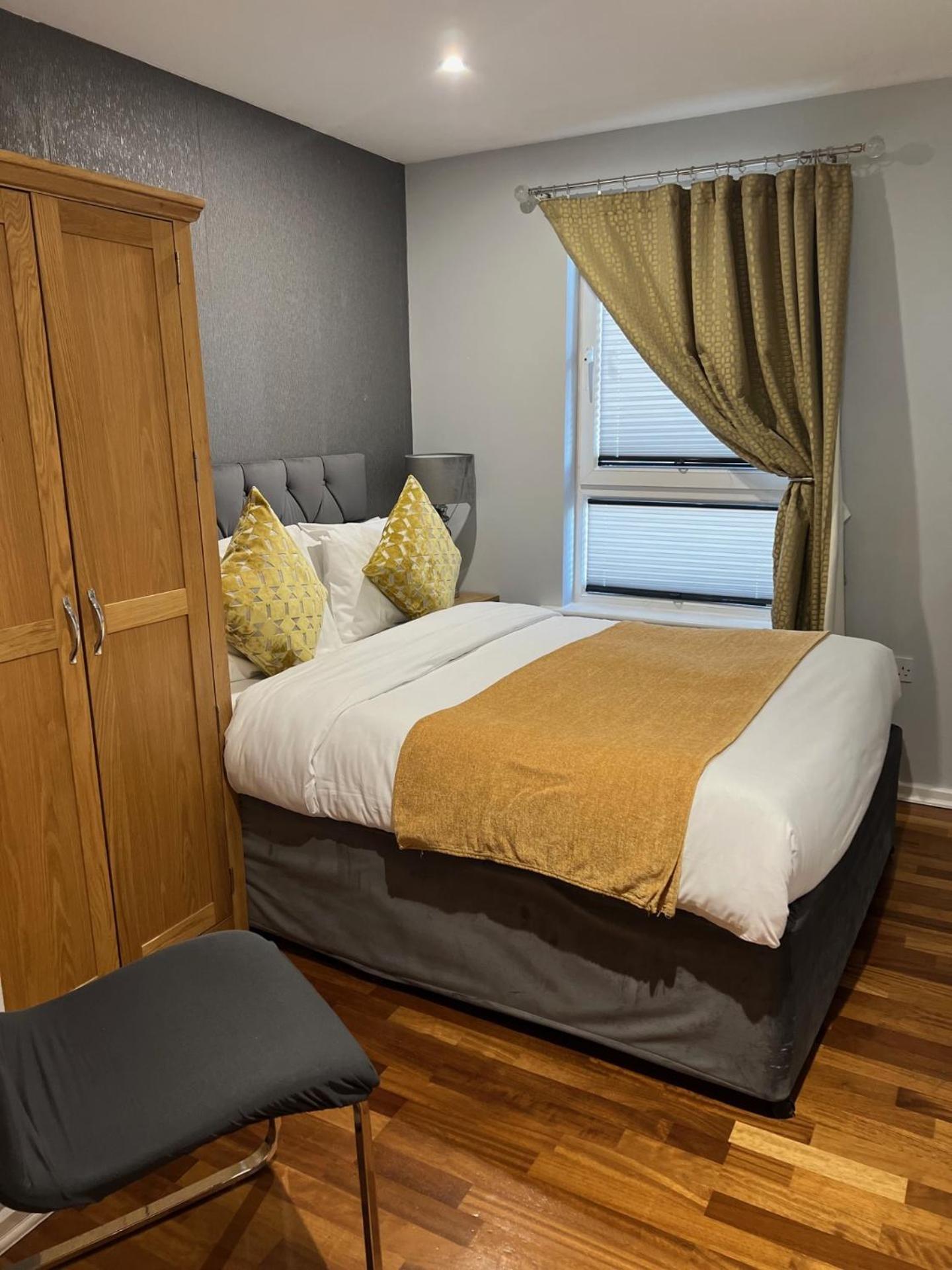 Cockledora, A Luxury Ground Floor Beachfront Apartment Llanelli Exterior foto